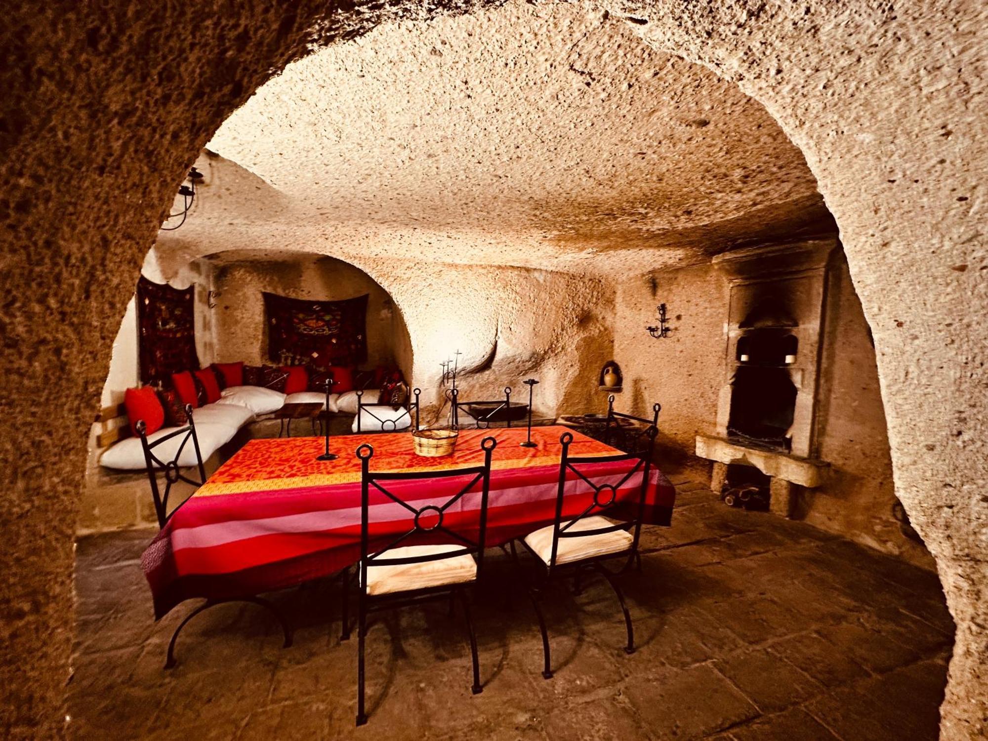 Les Maisons De Cappadoce Üçhisar Esterno foto
